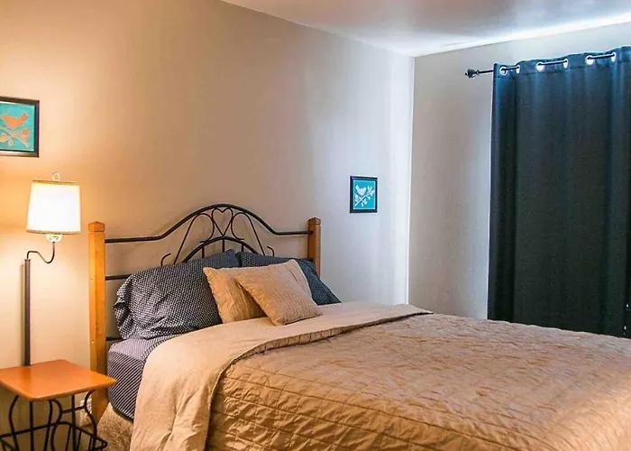 Paradise By The Park - 3 Bd And 1 Ba Family Getaway Holiday home